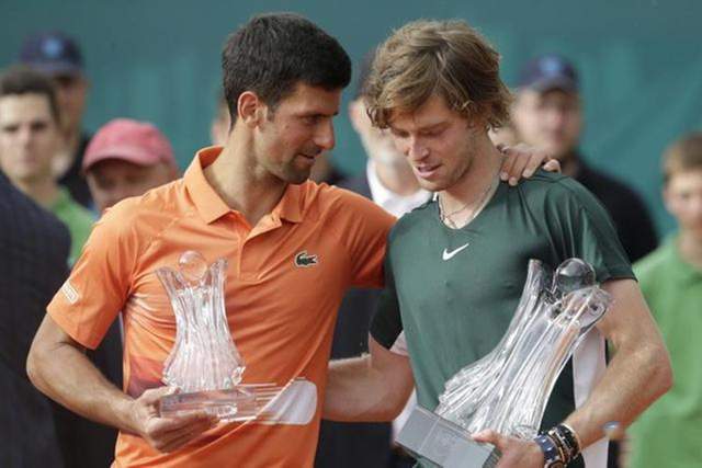 在不断追求 在不断追求