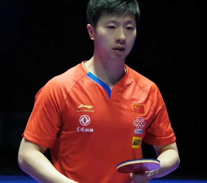 印尼以侧翼